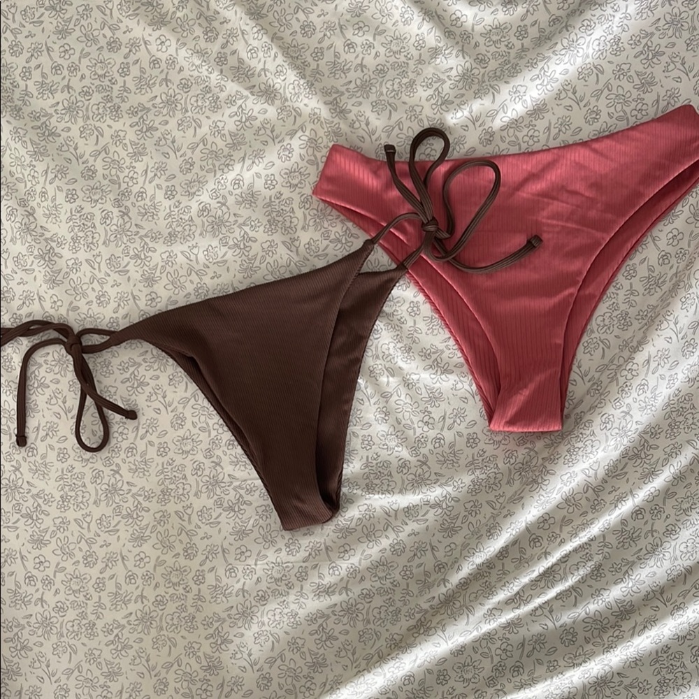Bikini bottoms